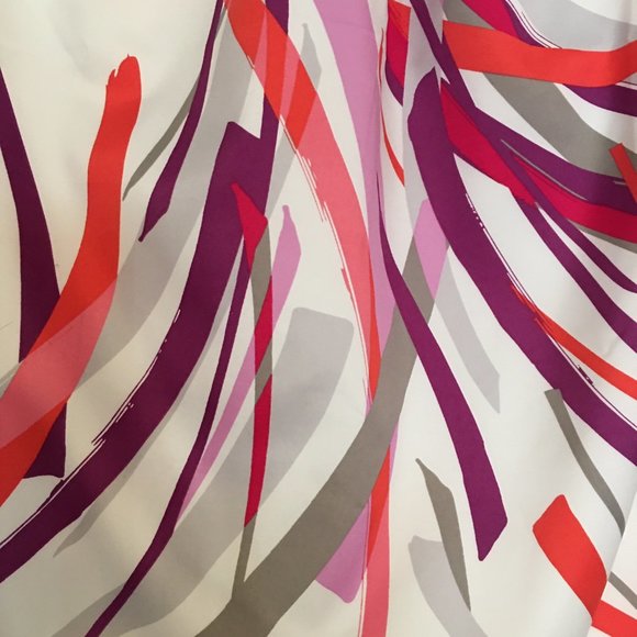 GAP Graphic White Pull-On Skirt - Picture 9 of 10